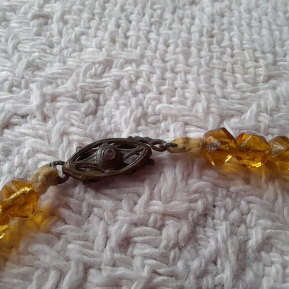 Vintage Yellow Amber Glass Bead Necklace Art Deco Choker Faceted 17.5" - Picture 9 of 14